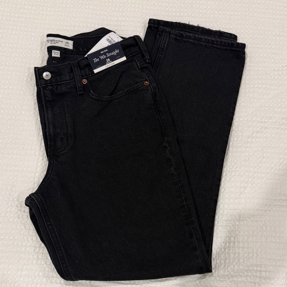 Abercrombie 90s Straight Leg Jeans